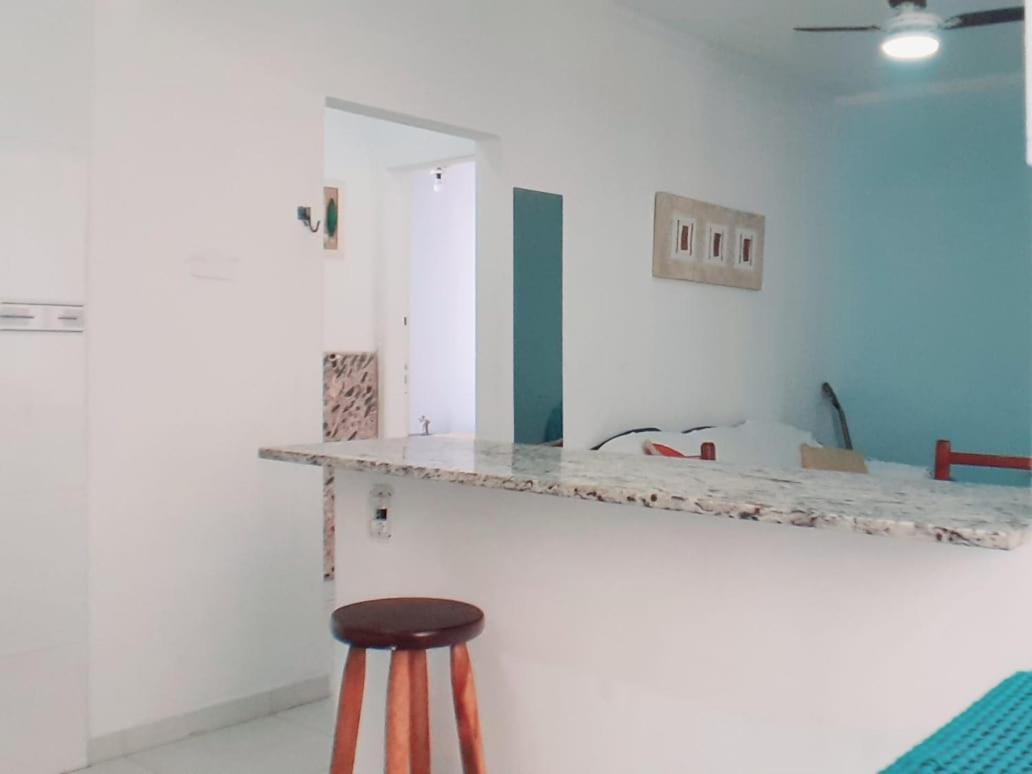 Apartamento Vento E Mar - 2 Quartos Com Sacada Na Quadra Da Praia Do Gonzaga Santos Kültér fotó